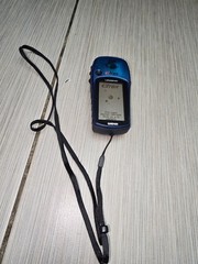Garmin eTrex Legend Handheld GPS With Cover used