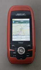 Magellan Triton 400 Handheld GPS Portable SD-Slot Waterproof Hiking Outdoors