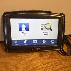 TomTom XL 350-TM GPS Navigator Bundle TESTED Works Maps Traffic GlareStomper Box
