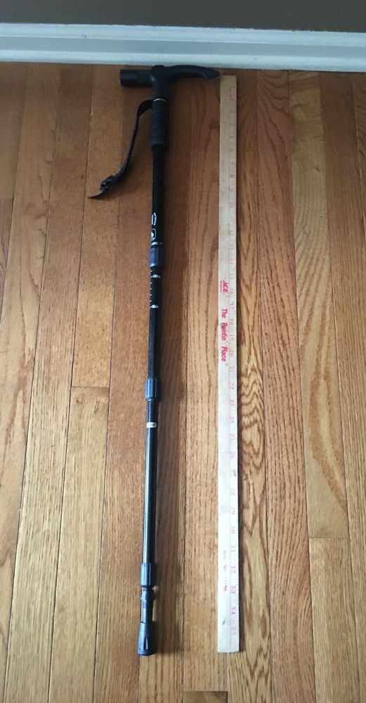 Geprüfte Sicherheit GS Anti-Shock Ergonomic Handle Folding Hiking Stick Lighted