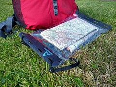 Kaituna Waterproof Map Holder Small 19.5×30 cm Black/White