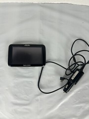 Magellan RoadMate 3065T-LM Commuter GPS With Car Charger Cable
