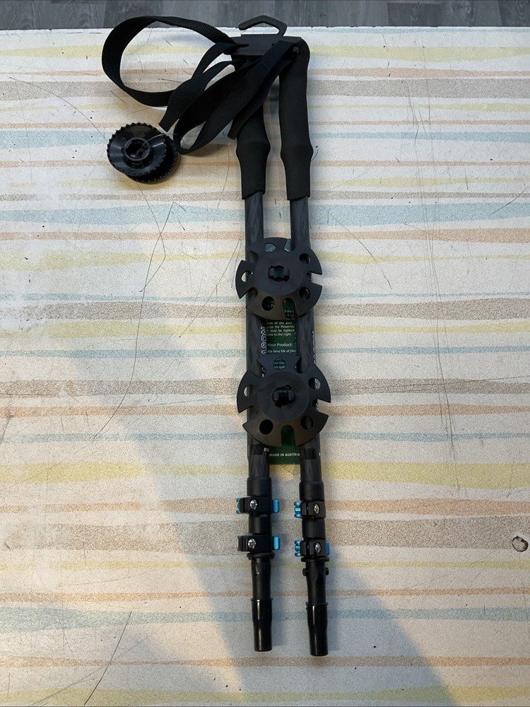 L.L.Bean Hikelite Four-Season Carbon Hiking Poles 120 CM 17oz