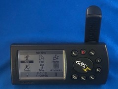 VINTAGE GARMIN GPS V DELUXE PERSONAL NAVIGATOR – TESTED & WORKING