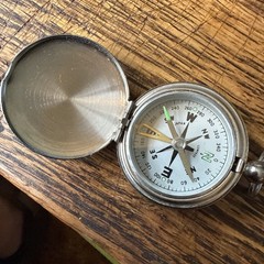 VTG 1950s Pocket Watch Style Compass JAPAN Unbranded Glows WORKS Metal Nice
