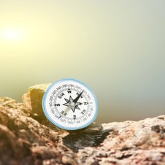 Round Camping Survival Compasses 100mm Large Pocket Compasses for Kids Learning