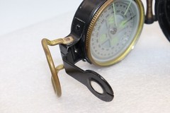 Vintage Precise Pathfinder Liquid Filled Pocket Compass JAPAN Metal Case, Black