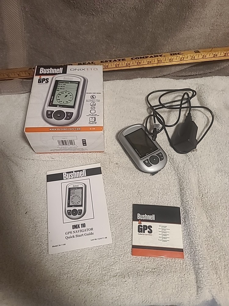Vintage Bushnell ONIX 110 GPS Navsystem 361100