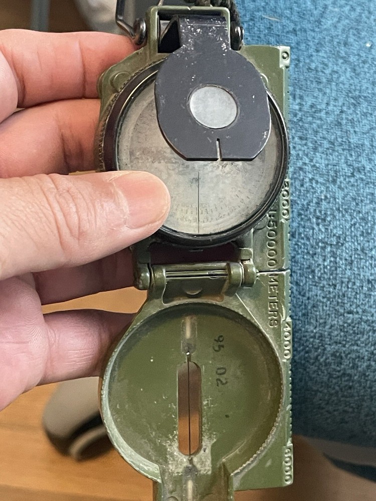 Vintage Compass US Military Issue Unbranded