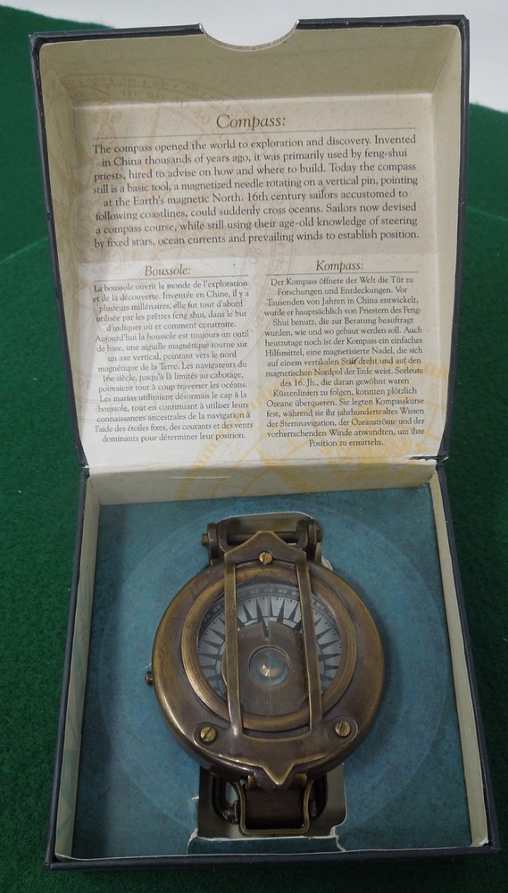 AM Authentic Models WWII Brass Compass, Made in India
