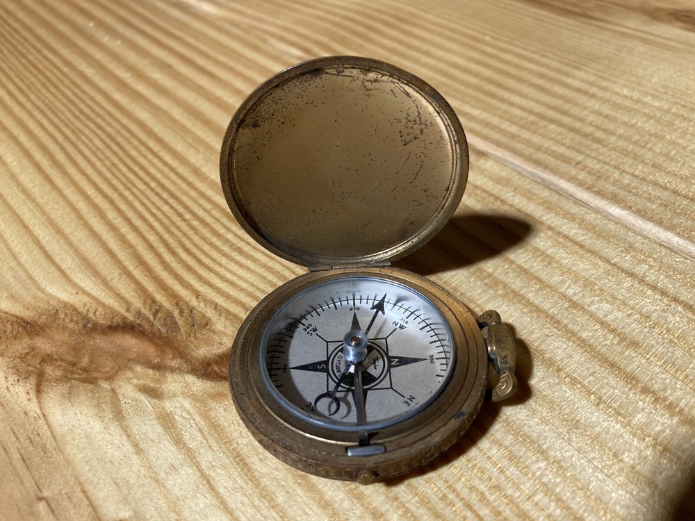 Taylor Gydawl Compass No. 2930 Hunter Case with Square Center Design Circa 1938