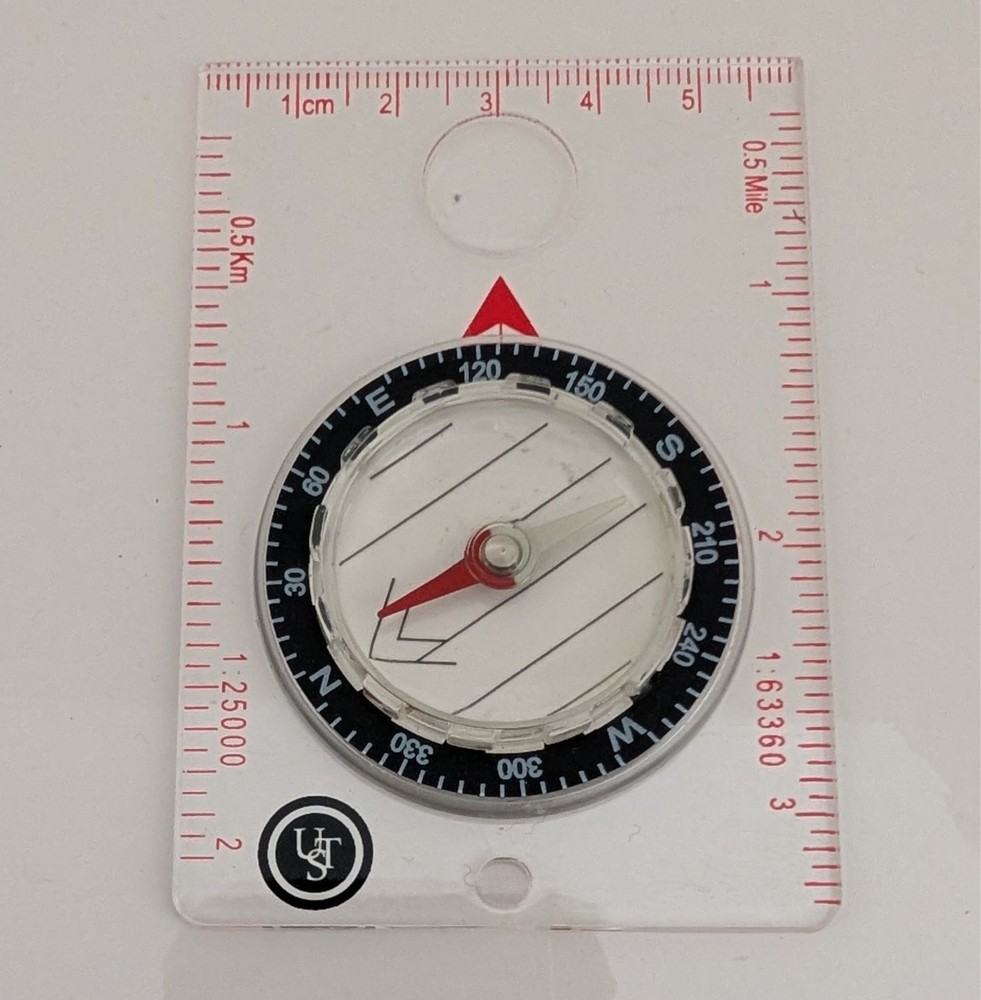 UST Small Lightweight Compass