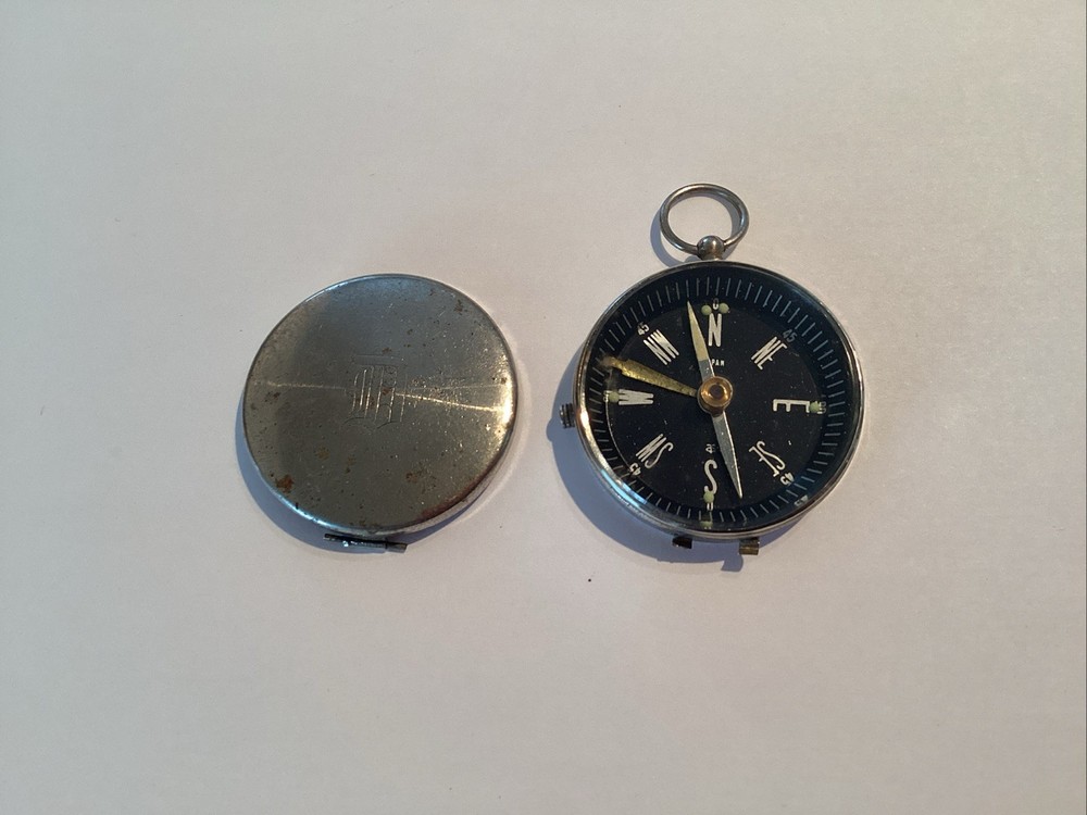 Vintage D Detroit Tigers Engraved Metal Compass Japan Pocket Watch Style