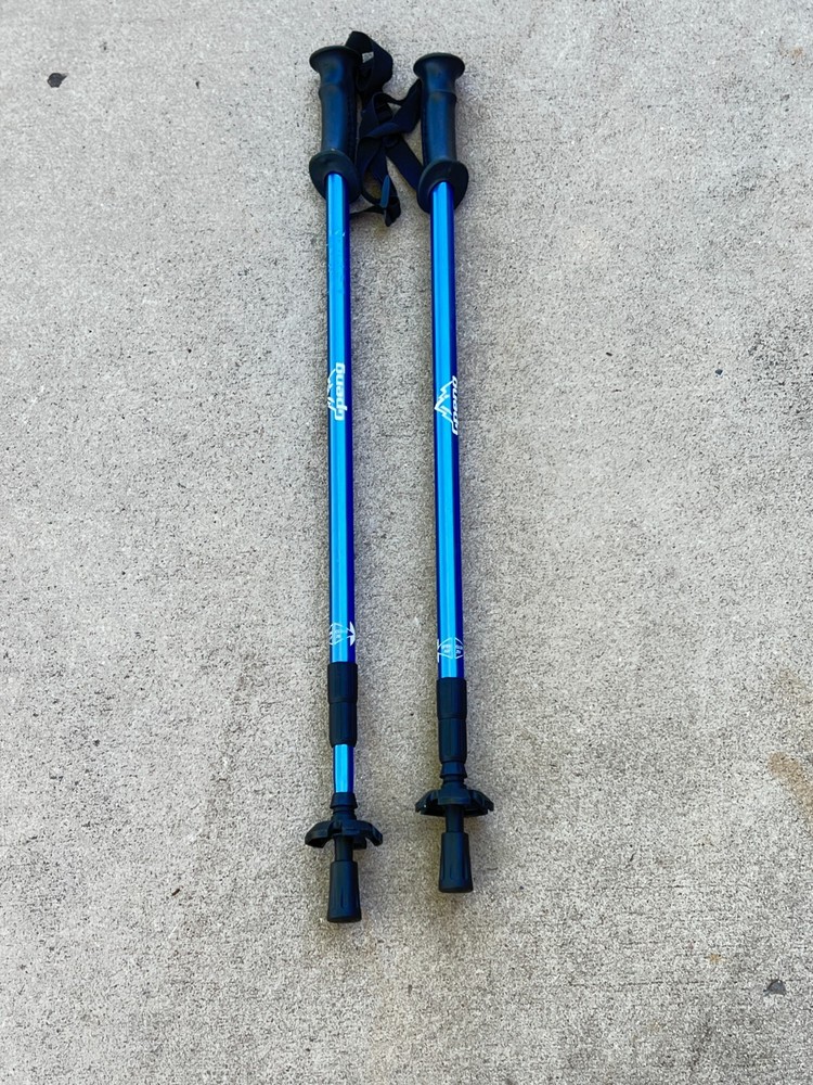 Set of Gpeng Trekking Poles 110-135CM …13Z