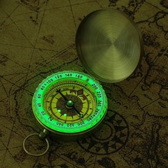 Outdoor Mini Copper Compass Waterproof Luminous Retro Navigation Flip Compass