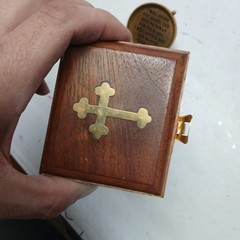 God’s Way Brass Compass, Psalm 32:8 Brass Compass W. Wooden Brass Inlay Box