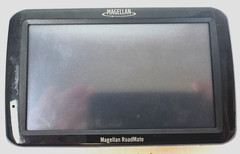 Magellan RoadMate 5145T-LM 5″ GPS Navigation System Bundle