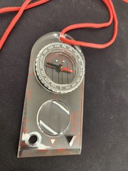 Lightweight Boy Scout Compass with 1:24000 Map Scale & 360° Bezel for Outdoors