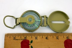Vintage Liquid Filled LENSATIC COMPASS Made In Japan – EUC