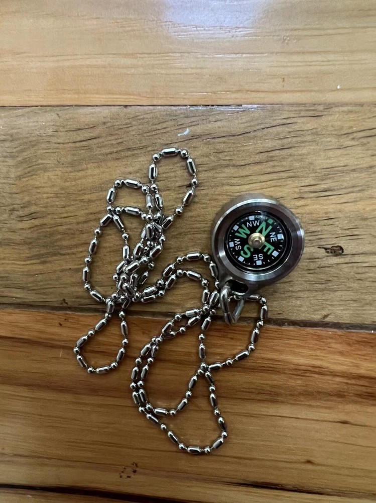 MecArmy Keychain Compass CMP titanium. used, with scratch