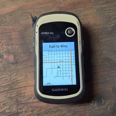 Garmin eTrex 32x Handheld Hiking GPS 2.2″ Display 240×320 USB 25hr