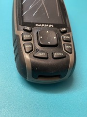 Garmin GPSMAP 62st – GPS navigator – hiking W/BATTERIES (SCRATCHED SCREEN) READ