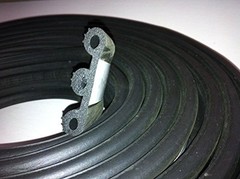 ESI Super Cap Seal XL 23 FT (2 1/8″ Width x 1/2″ Height x 23′ Length) EPDM