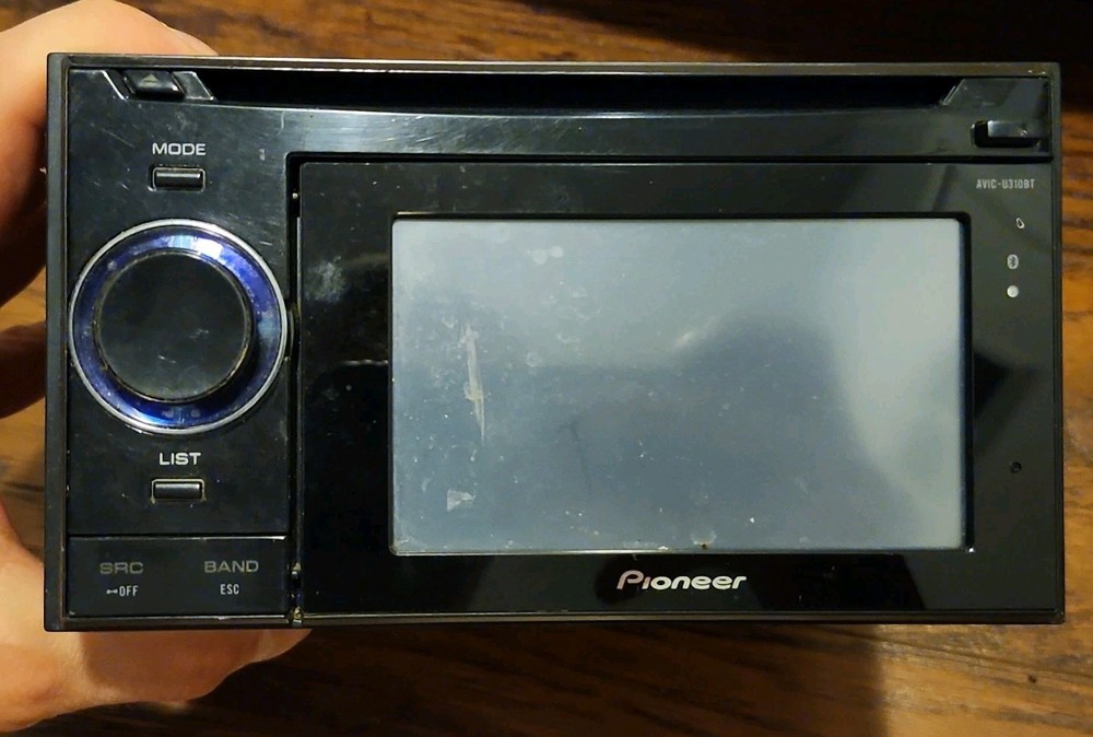 Pioneer AVIC-U310BT Radio Stereo Bluetooth AUX USB CD Player Navigation Receiver
