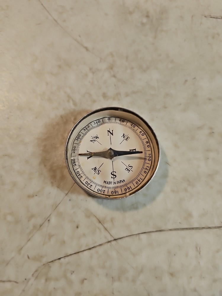 Vintage Metal Tin Compass Made In Japan