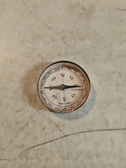 Vintage Metal Tin Compass Made In Japan