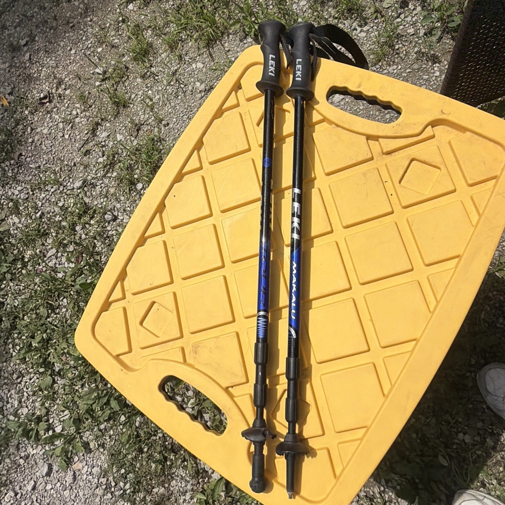 Pair Adjustable Trekking Poles Black Blue Foam Grip Wrist Straps