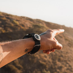 Gocompass – Micro Orienteering Wrist Compass | Watch Band or Paracord Bracelet C