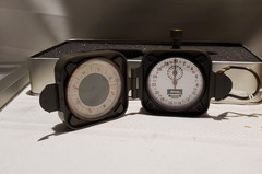 RARE Stop Watch And Compass 2004 Jeep Cherokee Military Theme Tin And Box