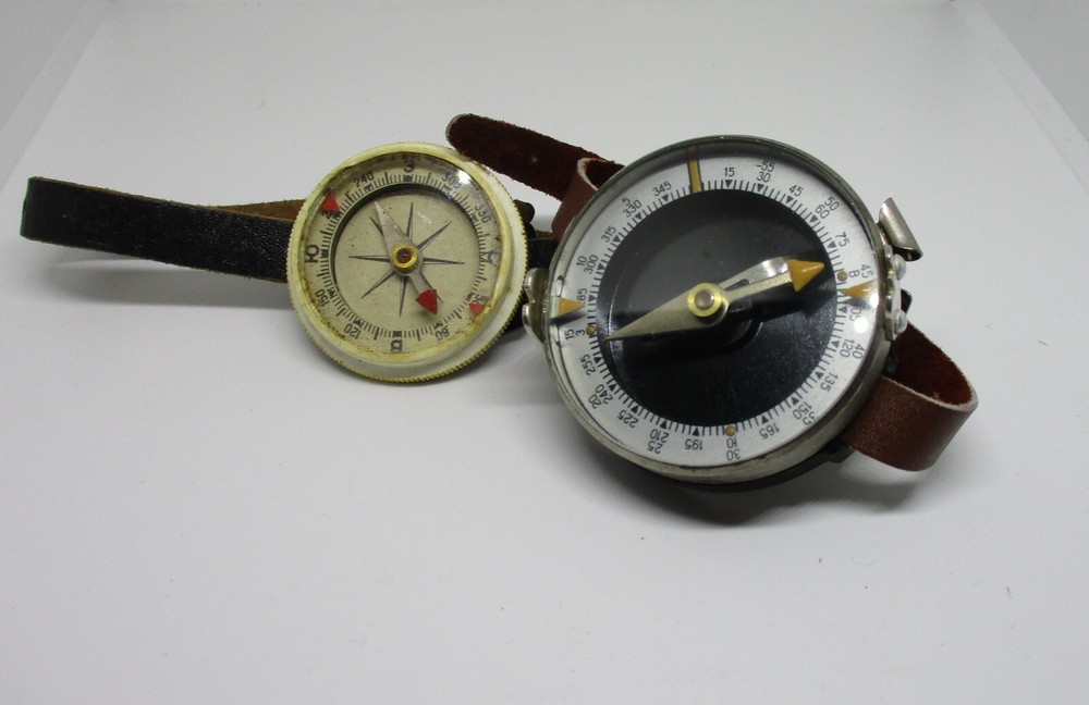 Vintage Original Soviet Wrist Military Tourist Compass Adrianov USSR 1970s