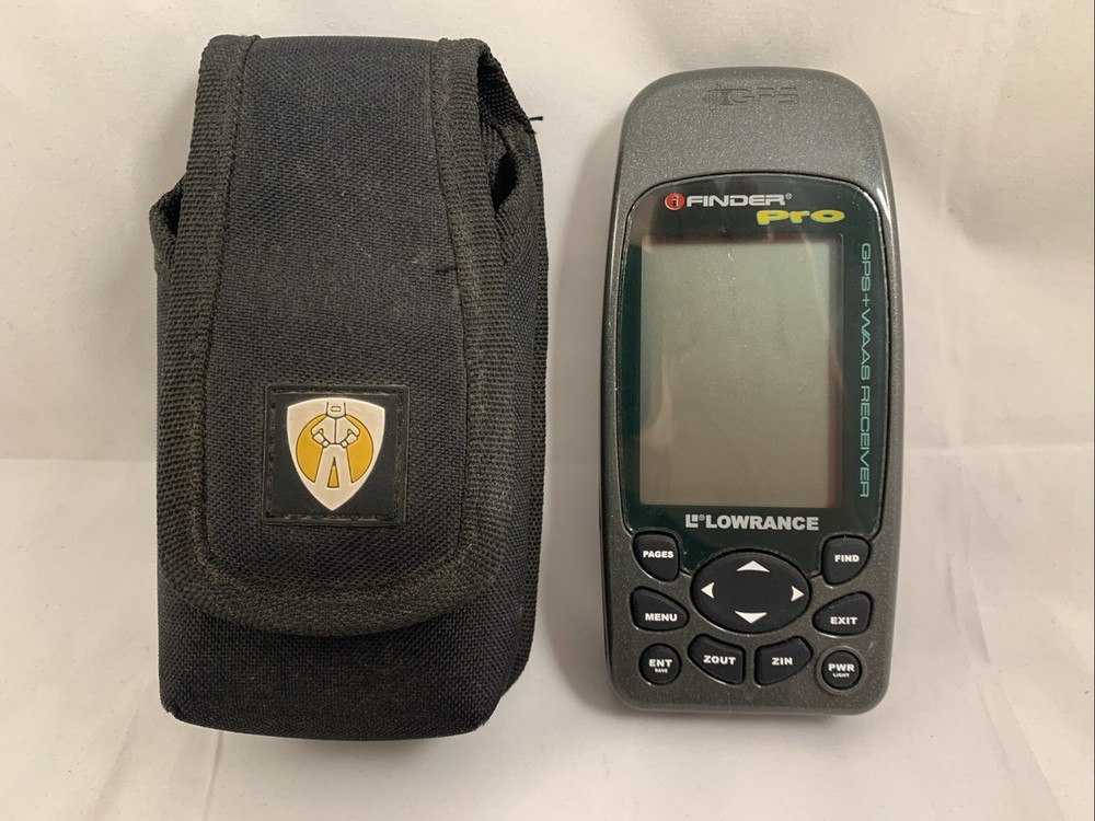 Lowrance FINDER Pro GPS WAAS Receiver and Pouch Does Not Power ON