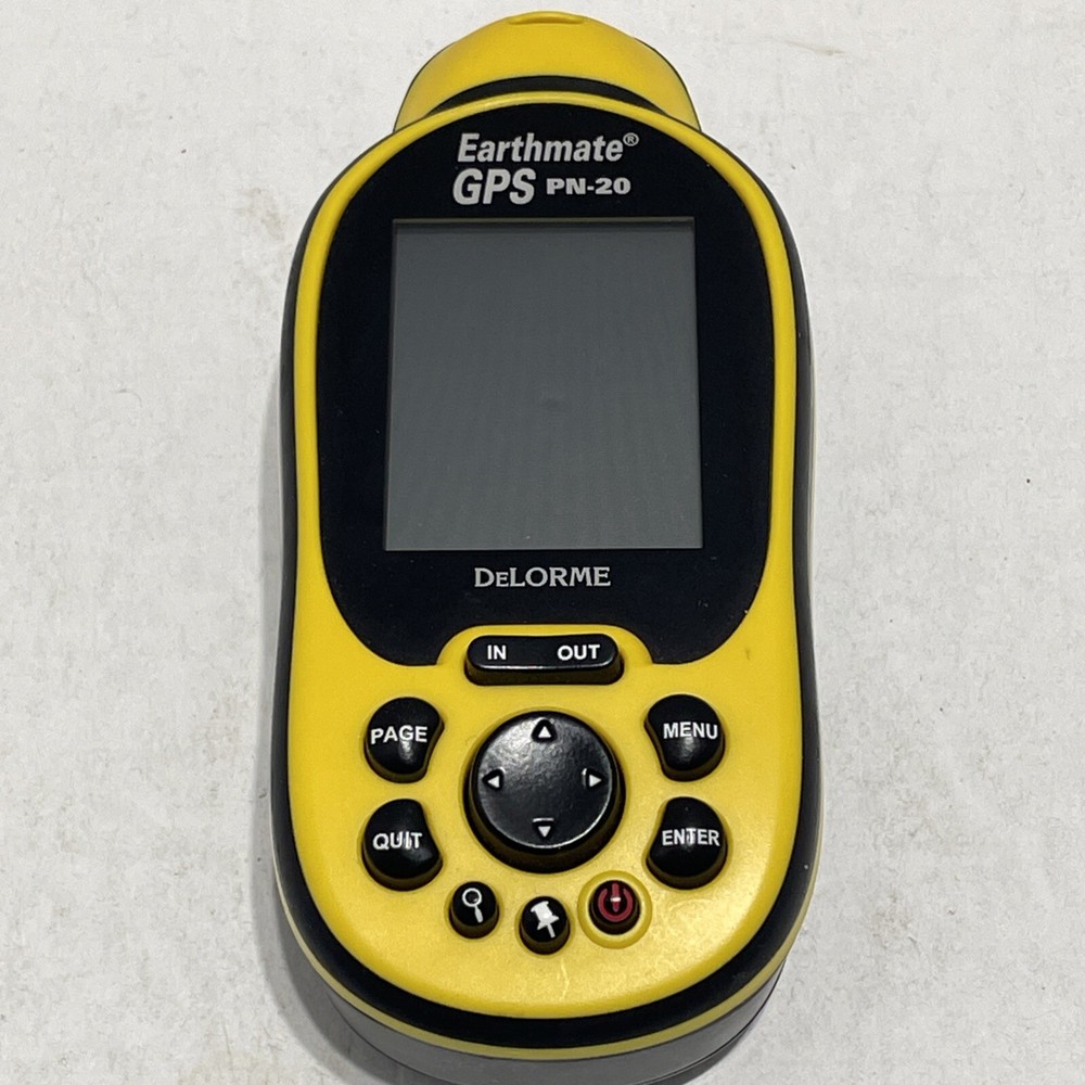 DeLorme Earthmate GPS PN-20 Geocaching Hiking Fishing Handheld GPS No Batteries