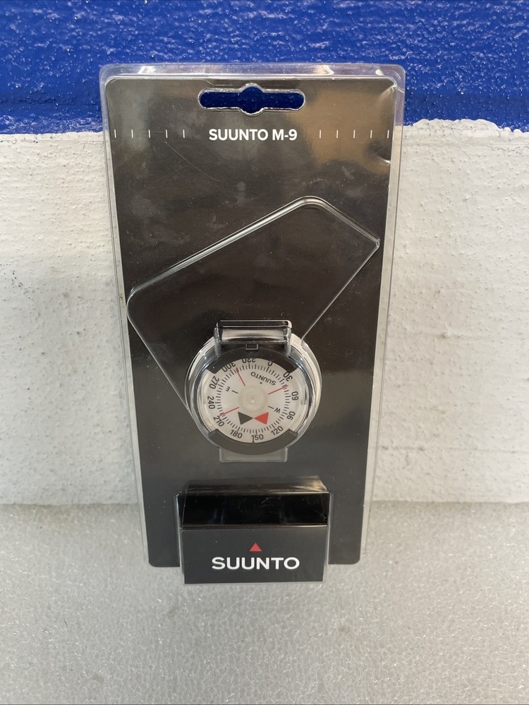 SUUNTO M-9 Wrist Compass Liquid-Filled with Jewel Bearing & Side Read Window New