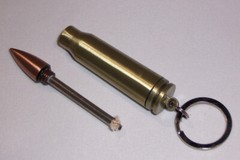 FLINT AND STEEL BULLET CASE FIRE STARTER SURVIVAL TOOL KEYCHAIN W/ TINDER INSIDE