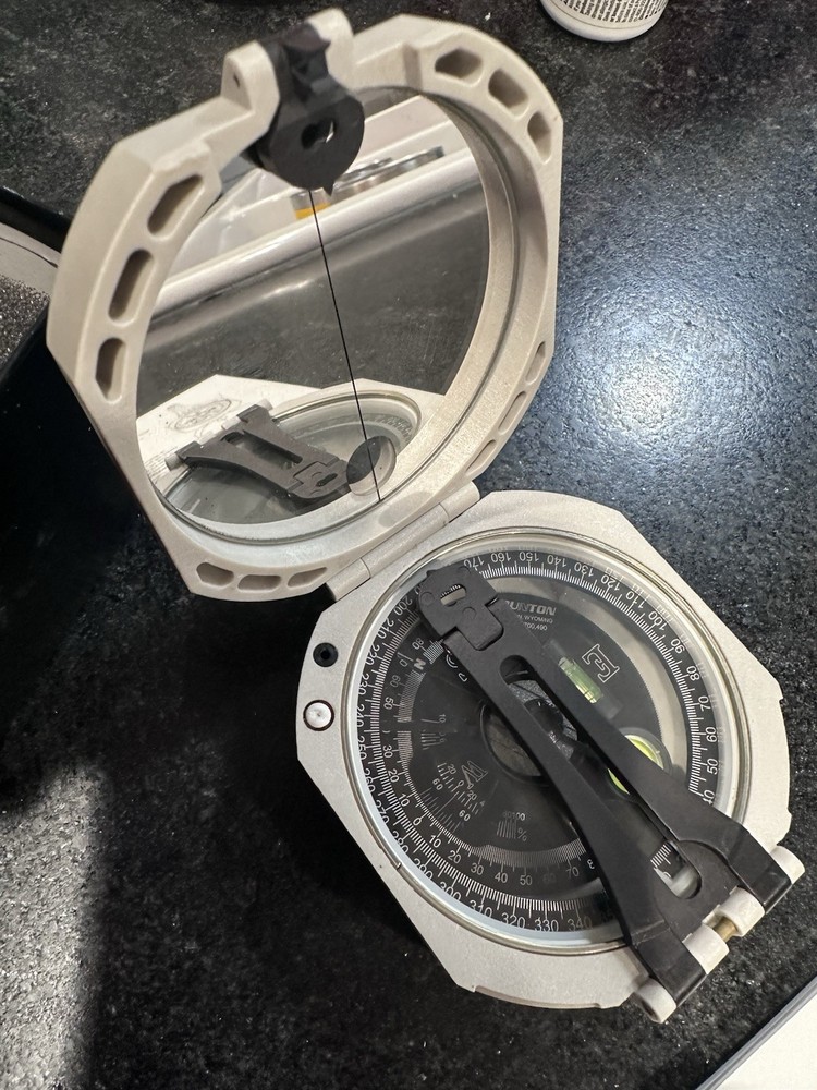 Brunton Classic Transit Compass model 5008 – ConocoPhillips-Box & Leather Pouch
