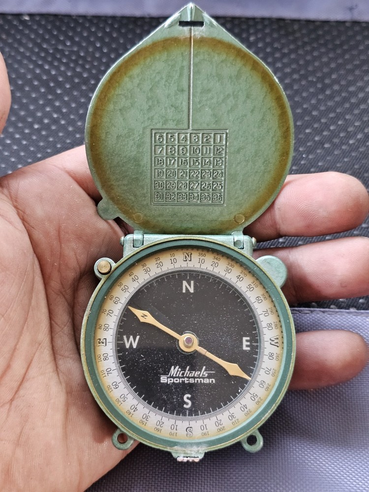 Vtg Uncle Mike’s Sportsman Precision Compass By Michaels Of Oregon Working V8