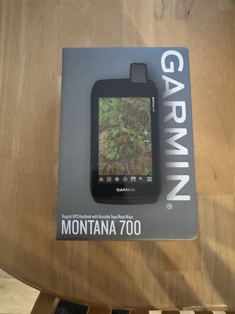 Garmin Montana 700 GPS Handheld 5″ Touchscreen Routable Mapping Hiking Black