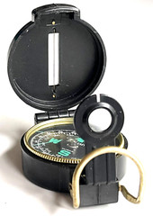 VINTAGE ENGINEER DIRECTIONAL LENSATIC POCKET COMPASS CAMPING ~ HUNTING ~ HIKING