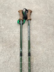 Set of Garden of the Gods Colorado Trekking Poles 105-135CM .. 68