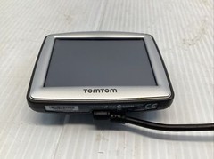 TomTom XL N14644 Portable GPS Navigator 4.3 Inch Screen Lifetime Traffic Maps