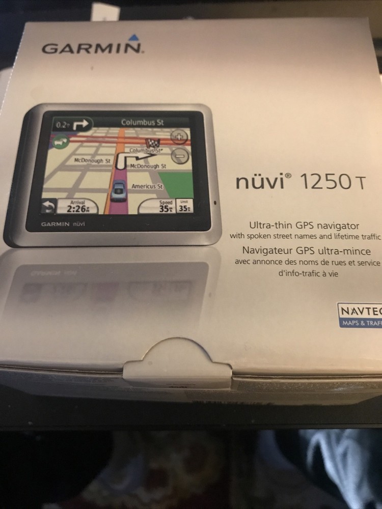 Garmin nüvi 1250T 3.5-Inch Portable GPS Navigator with Traffic