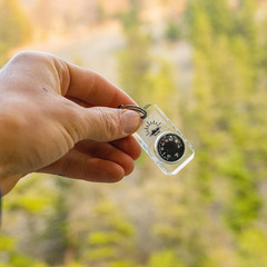 Minithermometer – Zipper Pull Mini Dial Thermometer with Split Ring | Easy-To-Re
