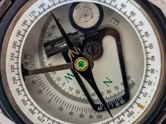 100% Working Brass Brunton Pocket Vintage Compass With Leather Case.
