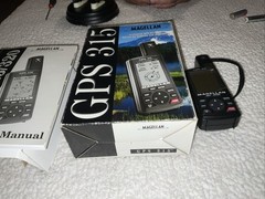 Magellan Marine/Outdoor Handheld NAV GPS 315/320 EUC In Box With Manual TESTED