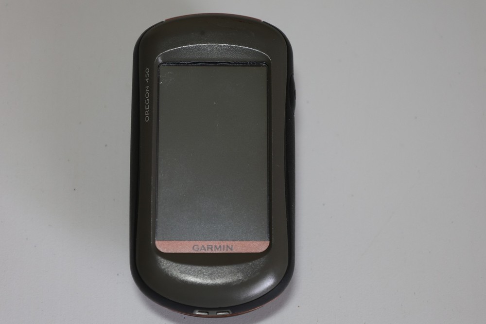 Garmin Oregon 450 Handheld GPS Navigator – Includes 32GB MicroSD Card
