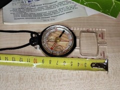 USSR Soviet Sporting Liquid Scout Compass with Magnifier Ruler Kompass, NEW